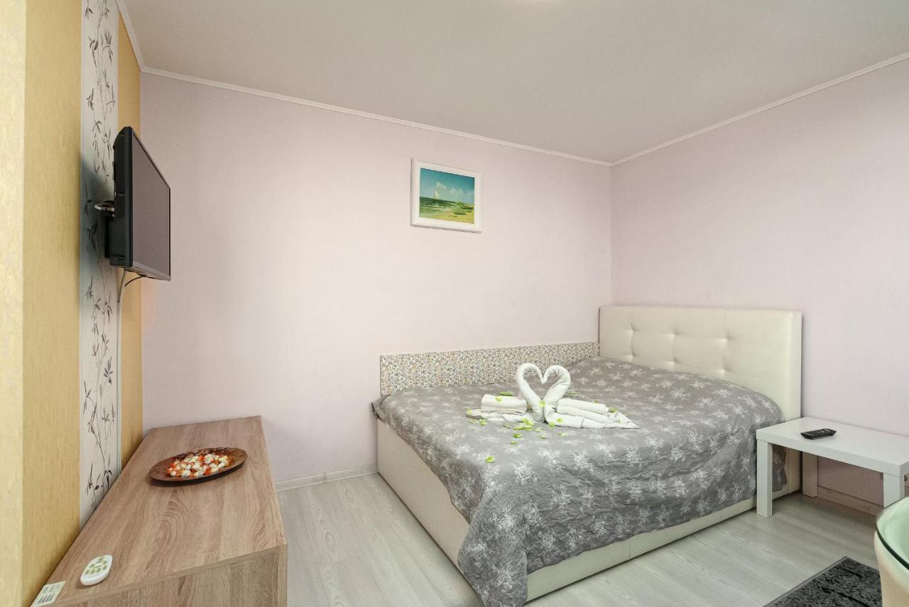 Stone Gate Apartment #1 Bucareste Exterior foto